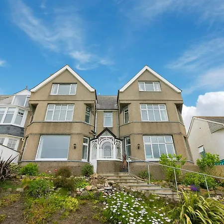 4 Pentowan Court St Ives (Cornwall)