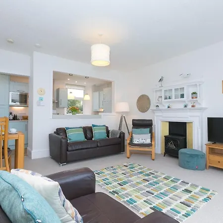 Apartment 4 Pentowan Court St Ives (Cornwall)
