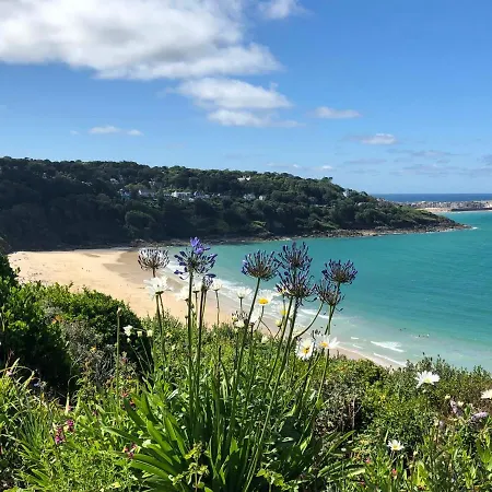 4 Pentowan Court St Ives (Cornwall)